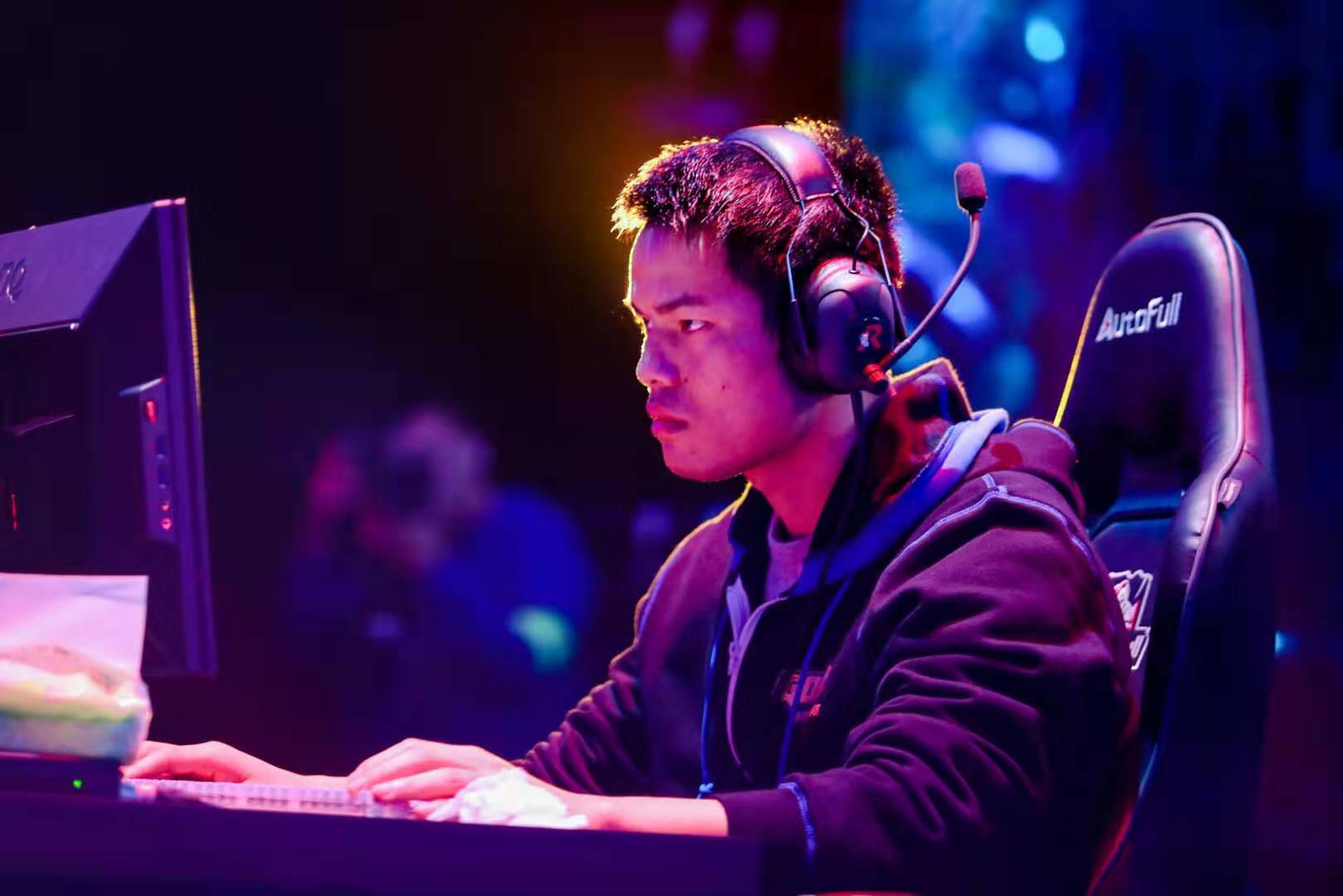 心理战的重 心理战的重