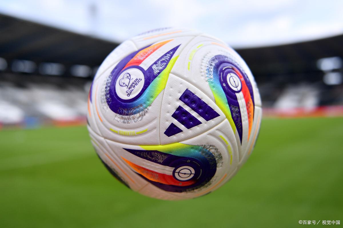 一个生动的 一个生动的